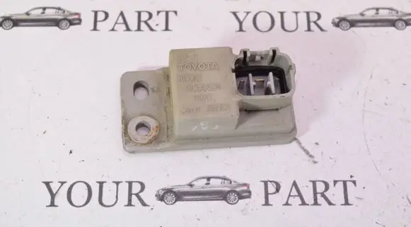 Lexus RX 330 - 350 - 400H Light washer relay 8594248010