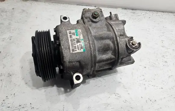 Volkswagen Golf Plus Air conditioning (A/C) compressor (pump) 1K0820803S