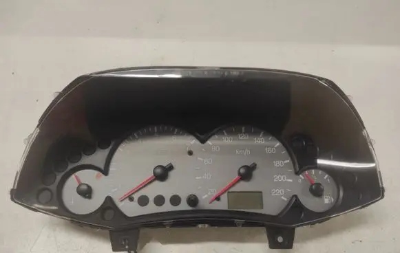 Ford Focus Speedometer (instrument cluster) 88AB10849