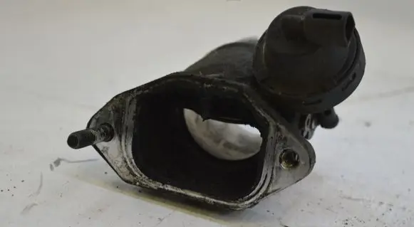 Audi A4 S4 B6 8E 8H Throttle valve 8E0145958C