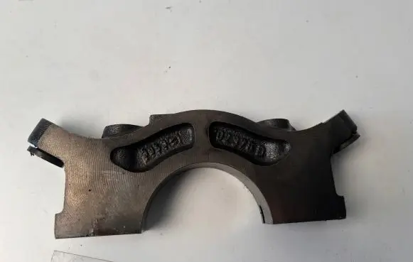 BMW 5 F10 F11 Crankshaft Holder 