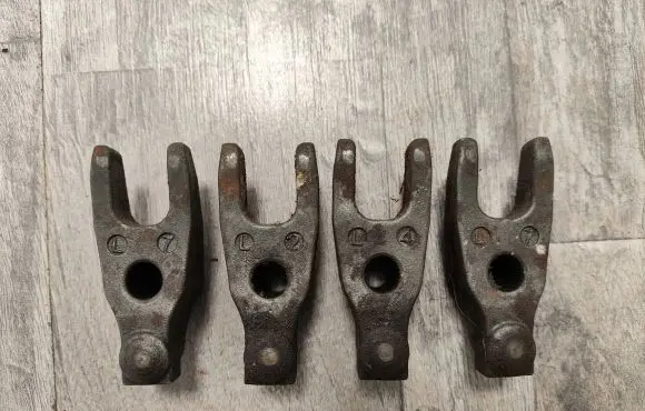 Fuel Injector clamp holder