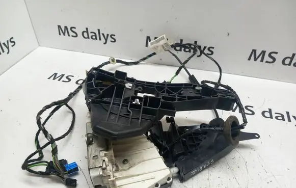 Mercedes-Benz A W169 Front door lock A1697202835 1697202835 A1697600234