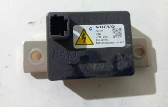 Volvo S60 Hybrid / Electric Car Battery Cell 32223355 P8TGF30