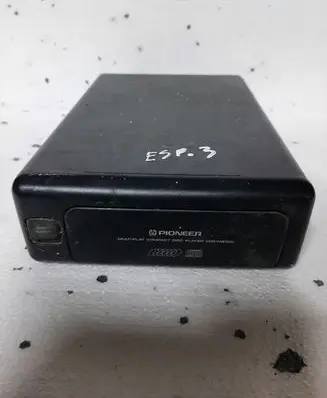 Renault Espace III CD/DVD changer 6025107408