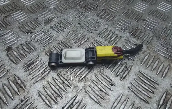 Audi A4 S4 B7 8E 8H Airbag deployment crash/impact sensor 8E0959651A