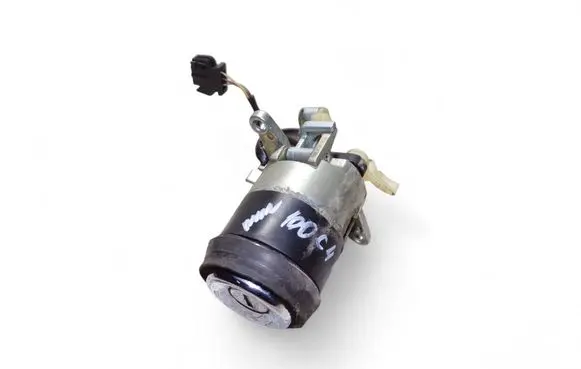 Audi 100 S4 C4 Tailgate exterior lock 