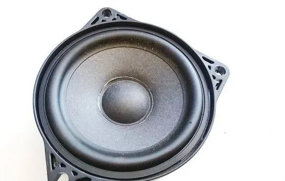 Tesla Model Y Front door speaker 107974200c 1079742-00-c