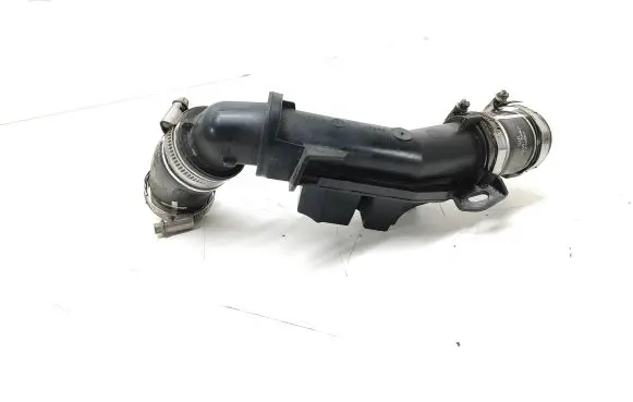 Peugeot 308 Intercooler hose/pipe 10880901 D006