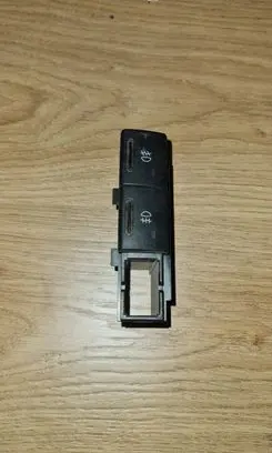 Fog light switch