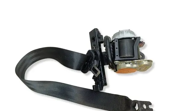 Skoda Octavia Mk3 (5E) Front seatbelt 8V0857819A 3071275 3066322
