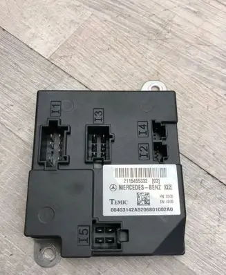 Mercedes-Benz E W211 Comfort/convenience module 2115455332 040314215