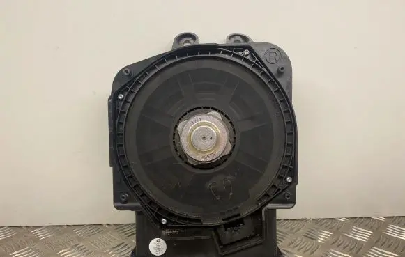 Mini One - Cooper F56 F55 Subwoofer speaker 9275996