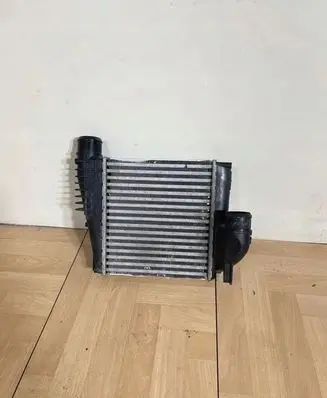 Peugeot 3008 II Intercooler radiator M162476autoas