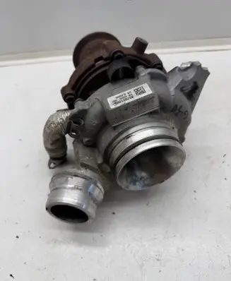 BMW 5 G30 G31 Turbo 857921205 ULZ00983 8420930007