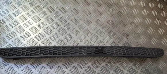 Fiat 500 Front bumper lower grill 735565272