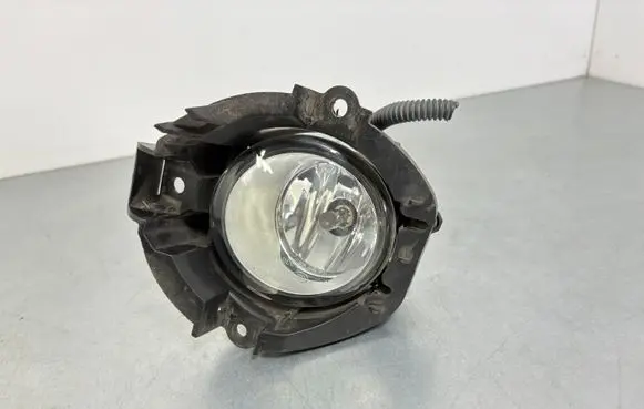 Toyota RAV 4 (XA30) Front fog light 89210656