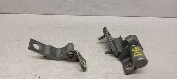 Ford Mondeo MK IV Rear door hinge set A046575 A046576
