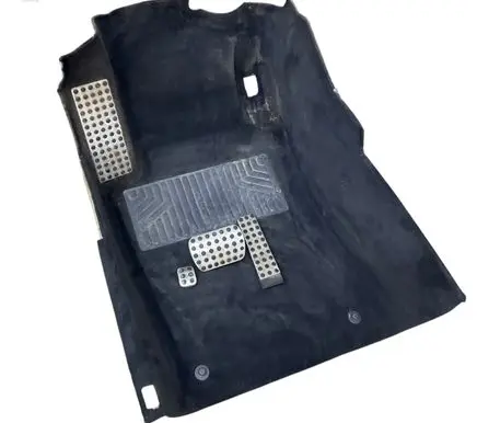 Mercedes-Benz E W211 Front floor carpet liner A2116804740 00436321 2116804740
