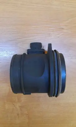Volvo S60 Mass air flow meter 30785472 0281002972