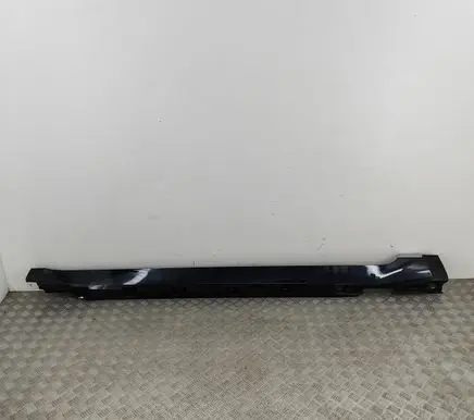 Volkswagen Arteon Shooting Brake Sill 3G8853857