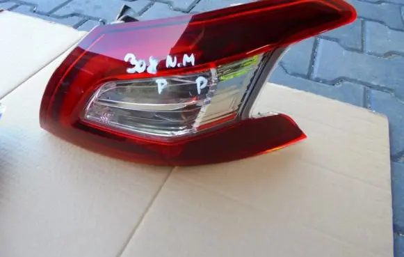 Peugeot 308 Rear/tail lights