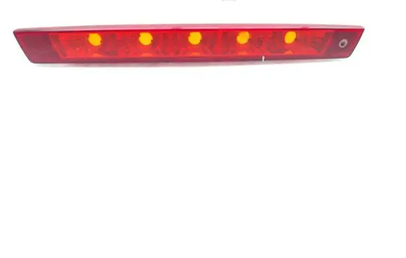 Chevrolet Captiva Third/center stoplight