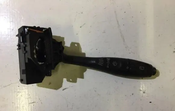 Mitsubishi Colt Wiper control stalk
