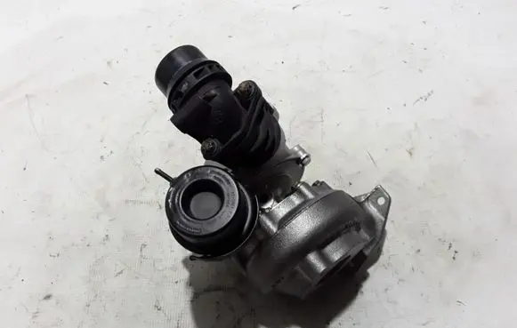 Renault Megane III Turbo 821067824