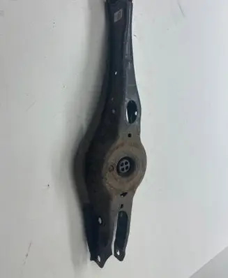 Volkswagen Golf VII Rear upper control arm/wishbone