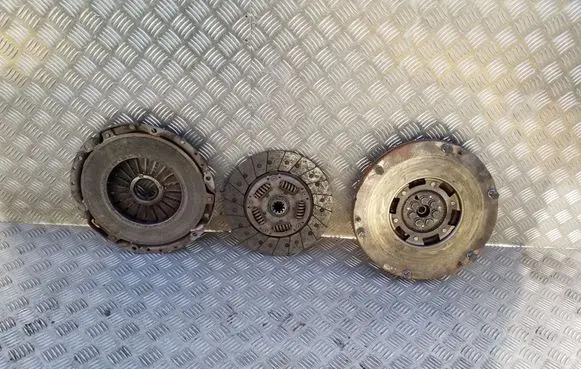 Iveco Daily 5th gen Clutch set kit