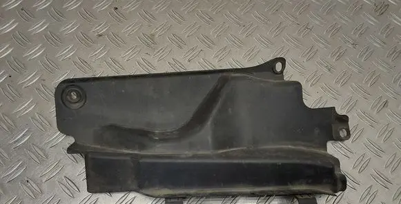 Toyota Yaris Radiator trim 