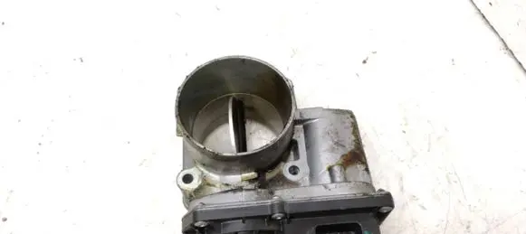 Renault Latitude (L70) Throttle valve 8200578558 00898 8200828992A