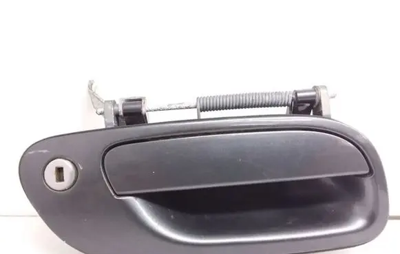 Volvo V70 Front door exterior handle