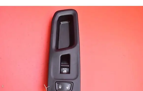Jeep Renegade Electric window control switch 07356458310