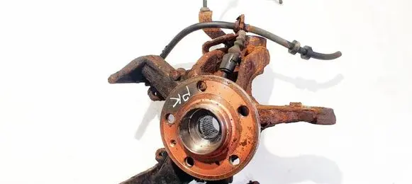 Volkswagen Fox Front wheel hub 