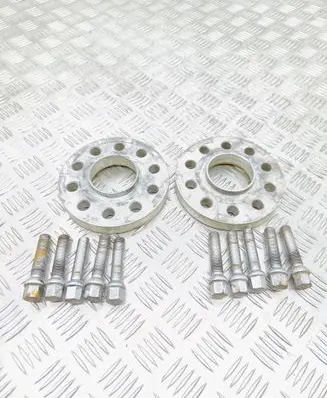 Mercedes-Benz GL X164 Wheel spacers 