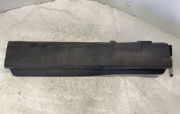 Suzuki Grand Vitara II Front sill trim cover 7614065J0