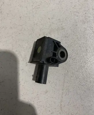 Mercedes-Benz E W213 Airbag deployment crash/impact sensor 2229051400