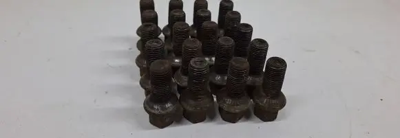 Mercedes-Benz A W169 Nuts/bolts 