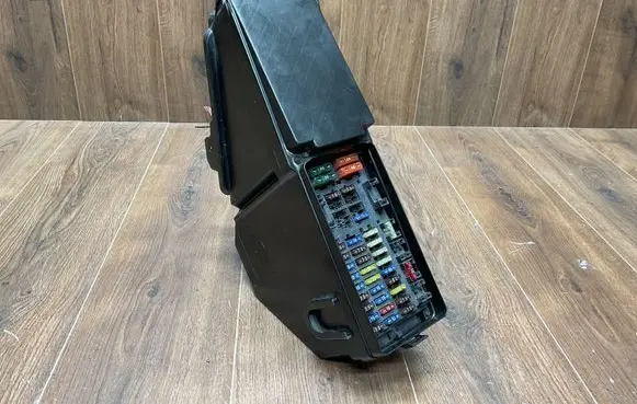 Mercedes-Benz SL R129 Fuse box set 1295401050 1295450403 1295450747