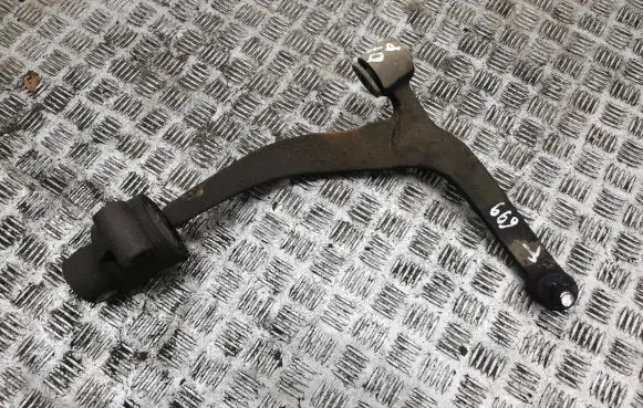 Infiniti FX Front lower control arm/wishbone