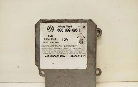 Skoda Fabia Mk1 (6Y) Airbag control unit/module 6Q0909605H 5WK42950 49000514E