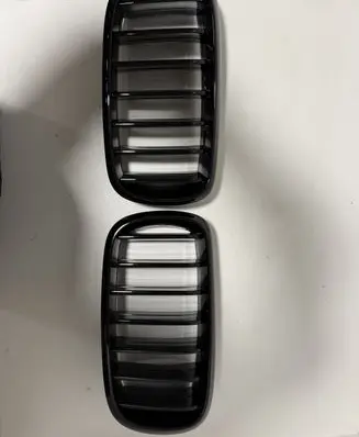 BMW X6 F16 Front bumper upper radiator grill 7316076