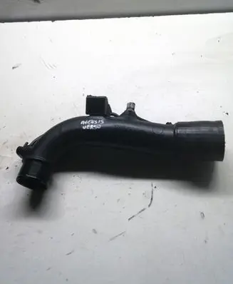 Toyota Avensis Verso Engine coolant pipe/hose 173620R011
