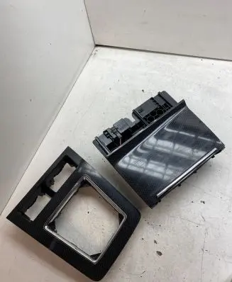 Skoda Octavia Mk3 (5E) Dashboard glove box trim 5E1927238P 5E1863077D