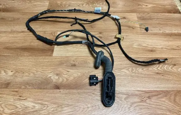 BMW 5 E60 E61 Front door wiring loom 9175875 C358214
