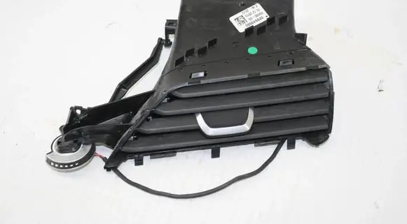 BMW 7 G11 G12 Dashboard air vent grill cover trim 9299499