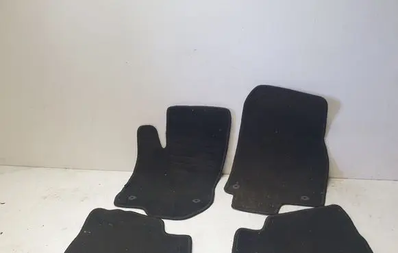 Opel Astra J Car floor mat set 