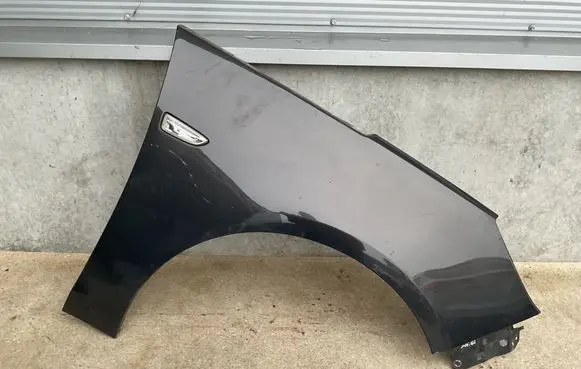 Opel Zafira C Fender